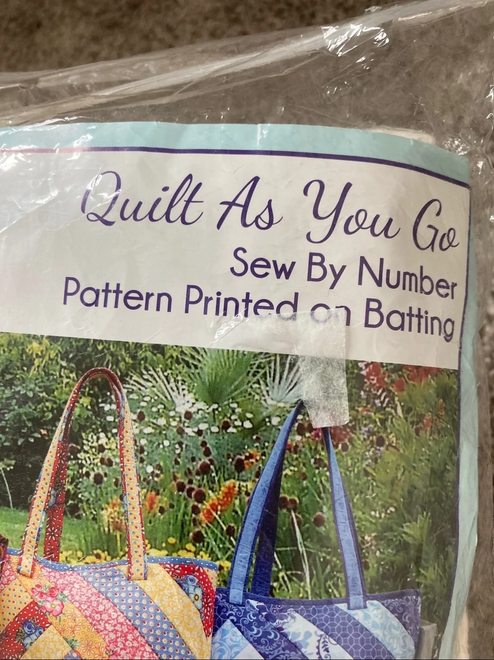 NIP Quilt as you go June Tailor Alexandra Tote bag pattern printed on batting